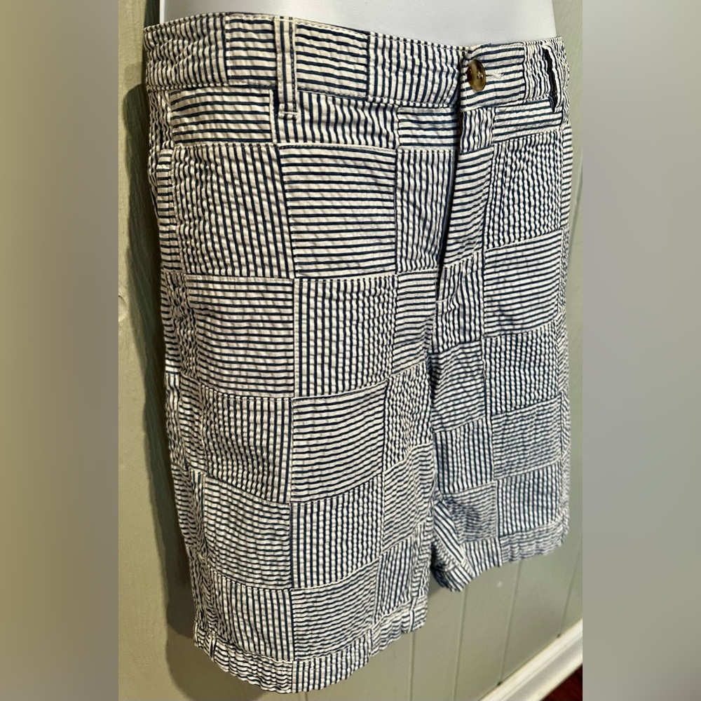 L.L. Bean Black & White Striped Women's Shorts - Picture 4 of 7